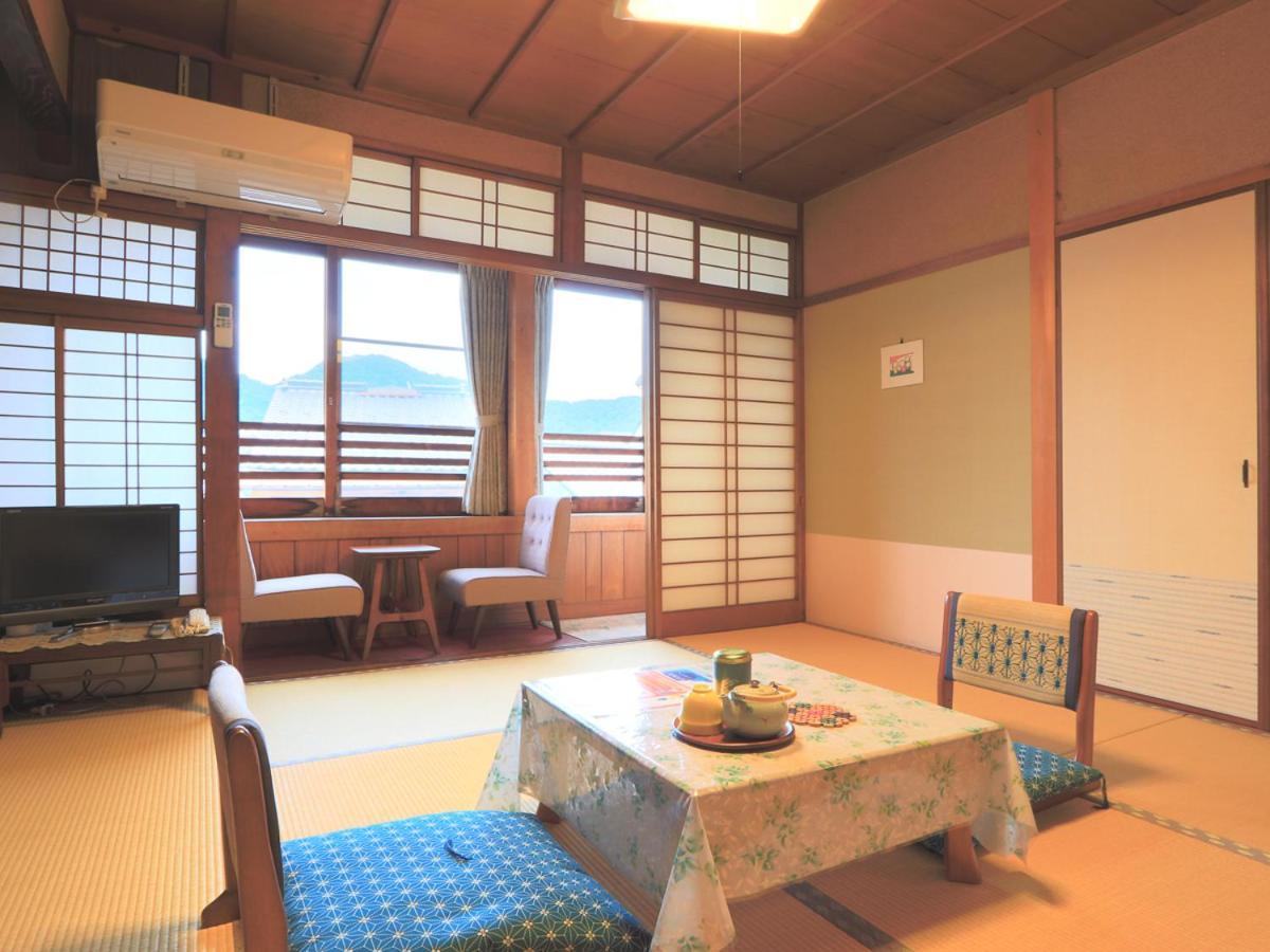 Ougiya Ryokan Toyooka  Exterior photo