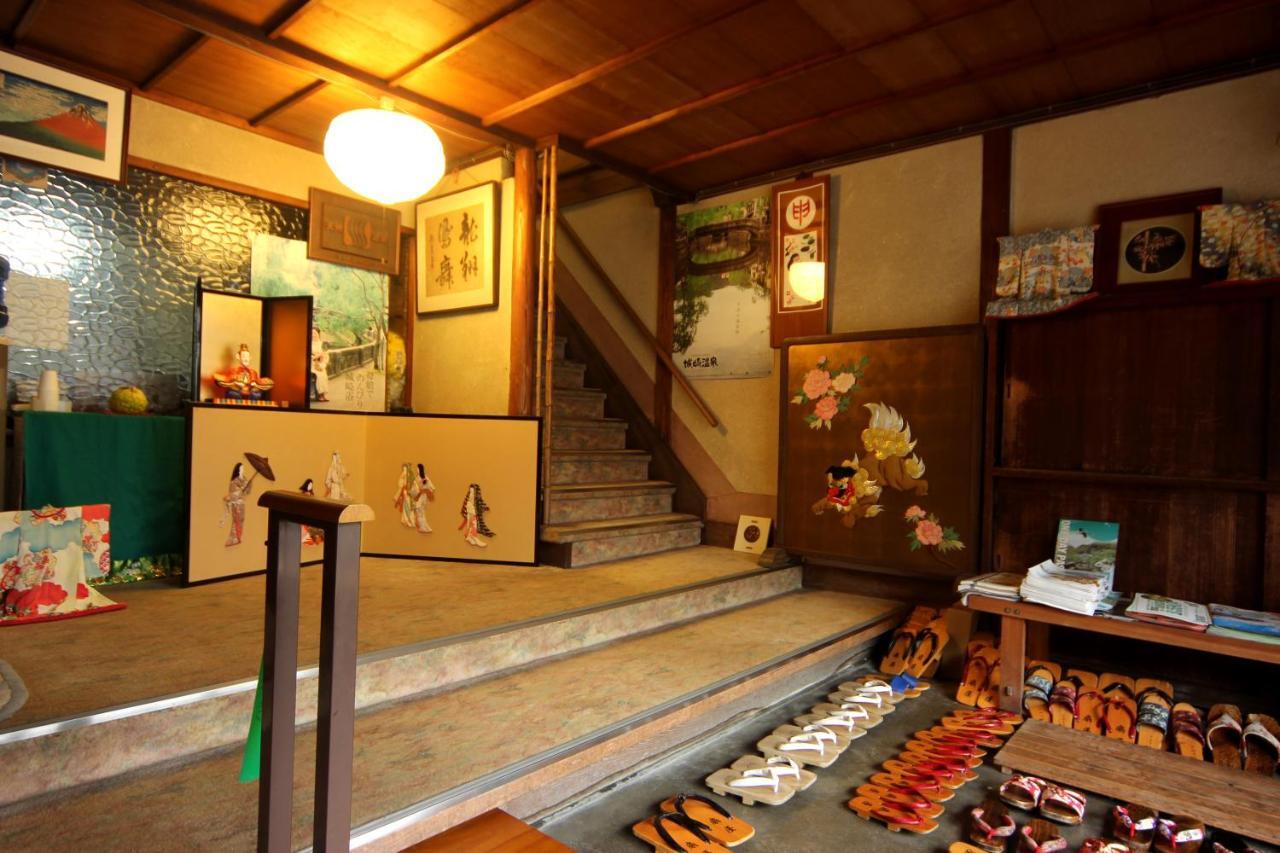 Ougiya Ryokan Toyooka  Exterior photo